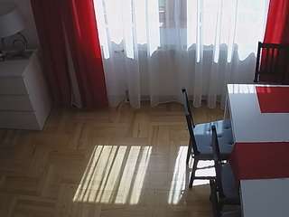 voyeurcam-julmodels-dining-2