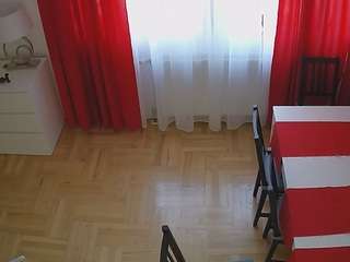 voyeurcam-julmodels-dining-2 webcam model