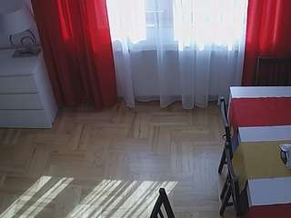 voyeurcam-julmodels-dining-2