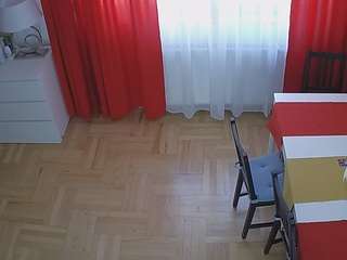 voyeurcam-julmodels-dining-2