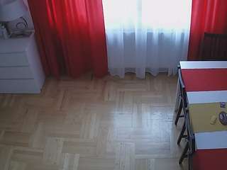 voyeurcam-julmodels-dining-2 camsoda