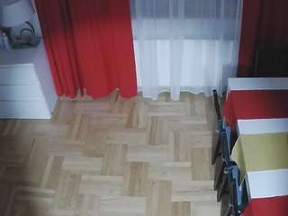 voyeurcam-julmodels-dining-2 camsoda