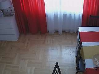 voyeurcam-julmodels-dining-2 camsoda