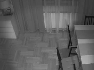 voyeurcam-julmodels-dining-2 camsoda