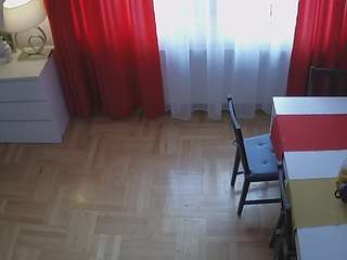 voyeurcam-julmodels-dining-2