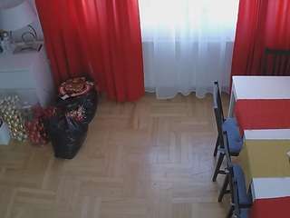 voyeurcam-julmodels-dining-2