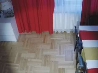 voyeurcam-julmodels-dining-2 webcam model