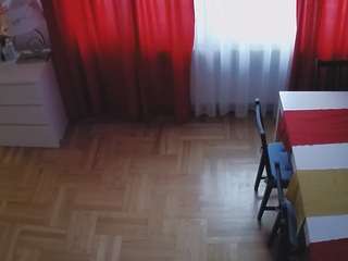voyeurcam-julmodels-dining-2 webcam model