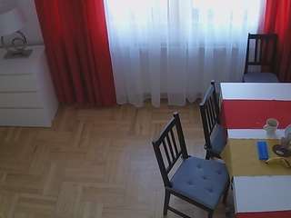 voyeurcam-julmodels-dining-2