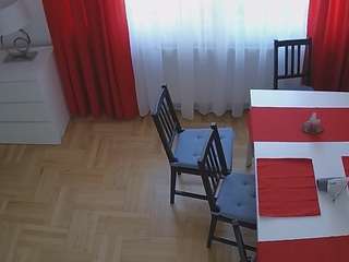 voyeurcam-julmodels-dining-2