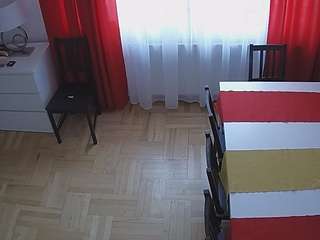 voyeurcam-julmodels-dining-2 live cam profile