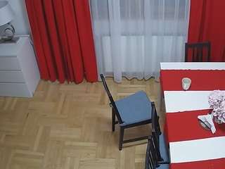 voyeurcam-julmodels-dining-2