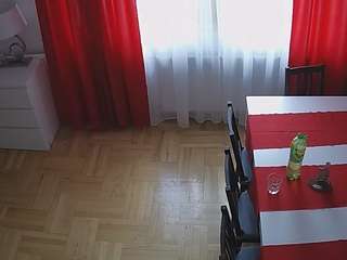 voyeurcam-julmodels-dining-2