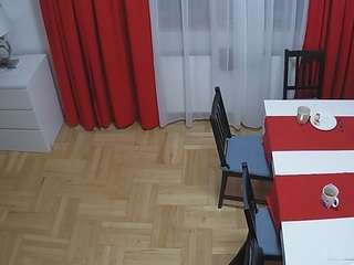 voyeurcam-julmodels-dining-2