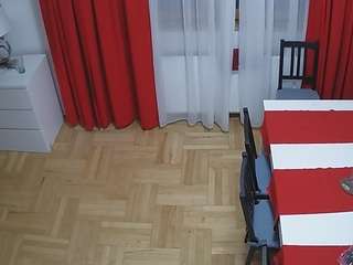 voyeurcam-julmodels-dining-2