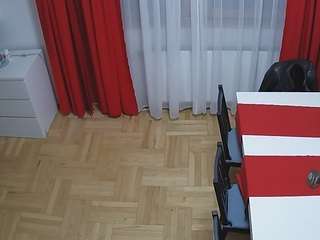 voyeurcam-julmodels-dining-2