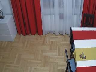 voyeurcam julmodels dining 2 live webcam show