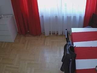 voyeurcam-julmodels-dining-2 private show