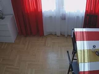 voyeurcam-julmodels-dining-2
