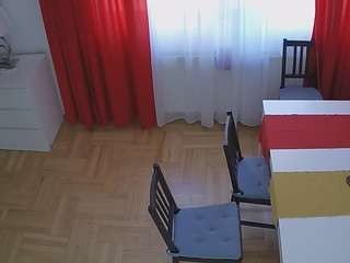 voyeurcam-julmodels-dining-2