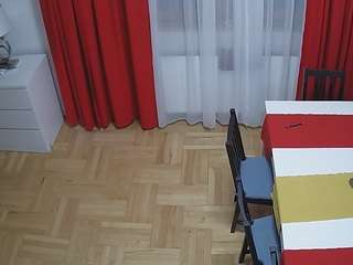 voyeurcam-julmodels-dining-2
