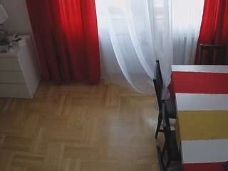 voyeurcam-julmodels-dining-2