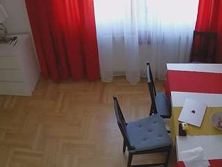 voyeurcam-julmodels-dining-2