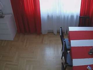 voyeurcam-julmodels-dining-2