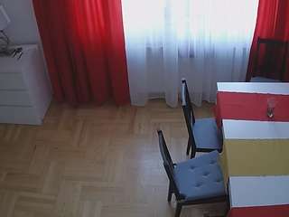 voyeurcam-julmodels-dining-2