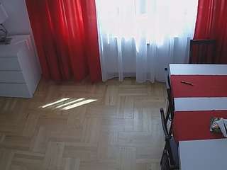 voyeurcam-julmodels-dining-2