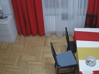voyeurcam-julmodels-dining-2