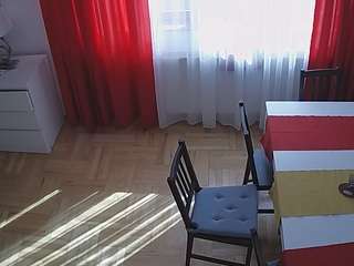 voyeurcam-julmodels-dining-2