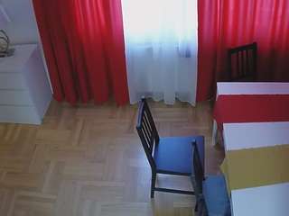 voyeurcam-julmodels-dining-2