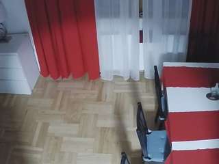voyeurcam-julmodels-dining-2