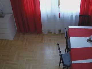 voyeurcam-julmodels-dining-2