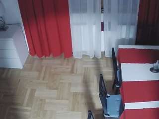 voyeurcam-julmodels-dining-2