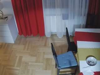 voyeurcam julmodels dining 2 live cam preview