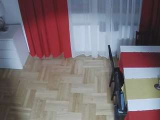 voyeurcam julmodels dining 2