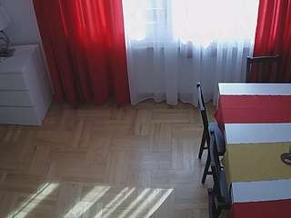 voyeurcam-julmodels-dining-2