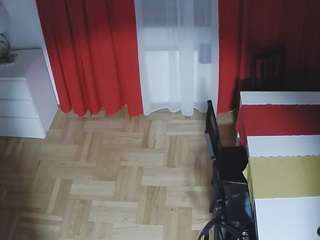 voyeurcam-julmodels-dining-2