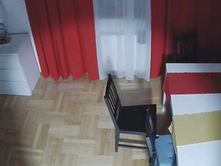 voyeurcam-julmodels-dining-2