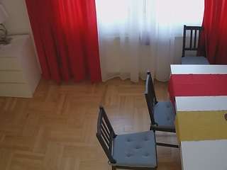 voyeurcam julmodels dining 2