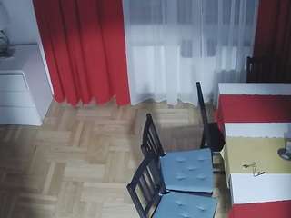 voyeurcam-julmodels-dining-2