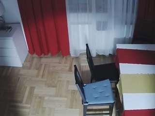 voyeurcam julmodels dining 2
