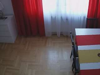 voyeurcam-julmodels-dining-2