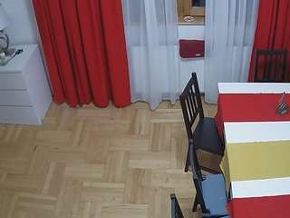 voyeurcam julmodels dining 2 live cam preview