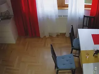 voyeurcam julmodels dining 2's Live Sex Cam Show