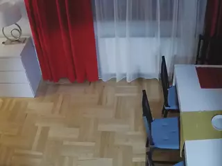 voyeurcam julmodels dining 2's Live Sex Cam Show