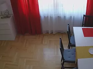 voyeurcam julmodels dining 2's Live Sex Cam Show