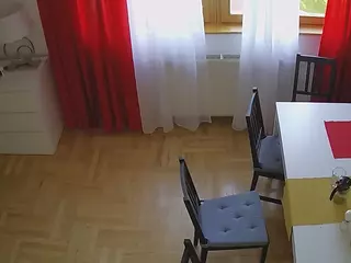voyeurcam julmodels dining 2's Live Sex Cam Show